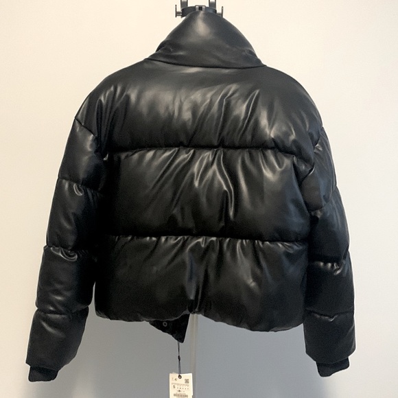 Zara puffer coat - Picture 2 of 2